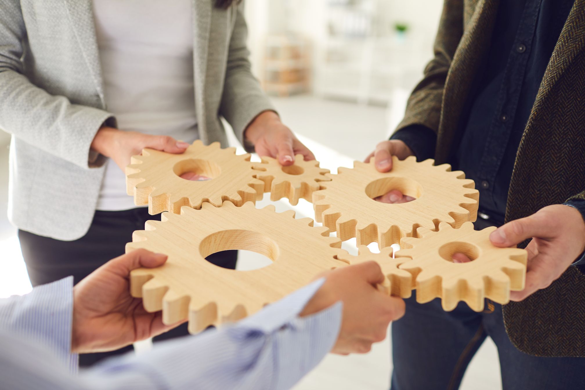 How to Combine Performance Learning With Sales Training Programs