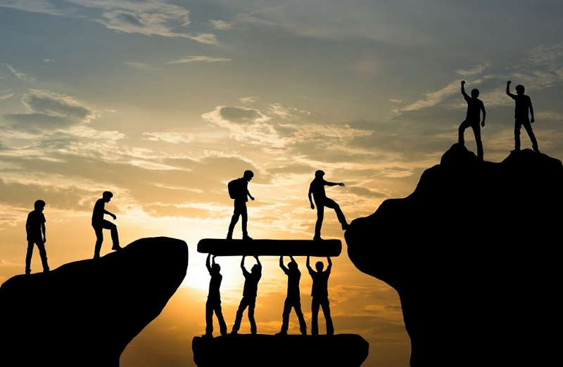 3 Principles for Scaling Leadership Development Across Your Organization 