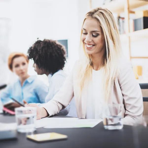 00000160-0886-d6f7-ad6c-bf9e6e0e0000-microCourse